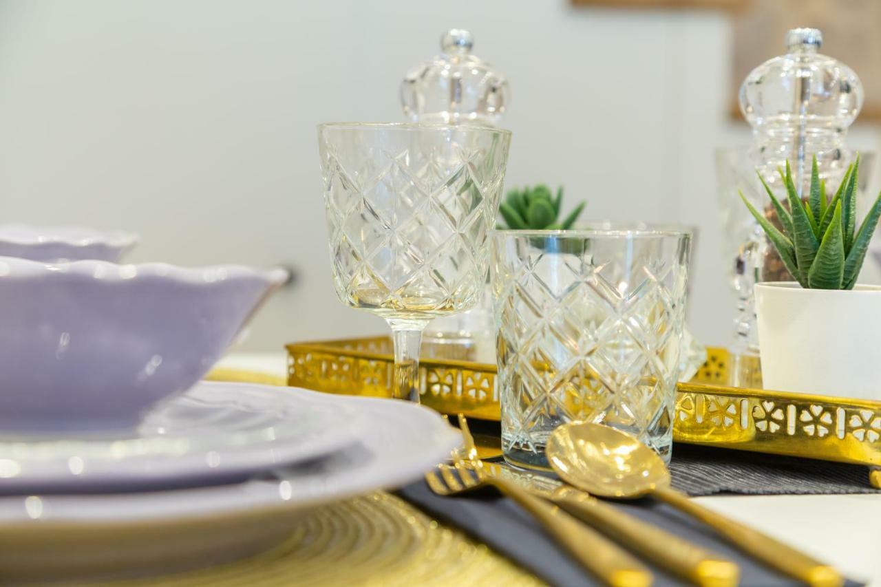 Вилла Old Town House With Floor Heating & Lush Private Garden Дубровник Экстерьер фото